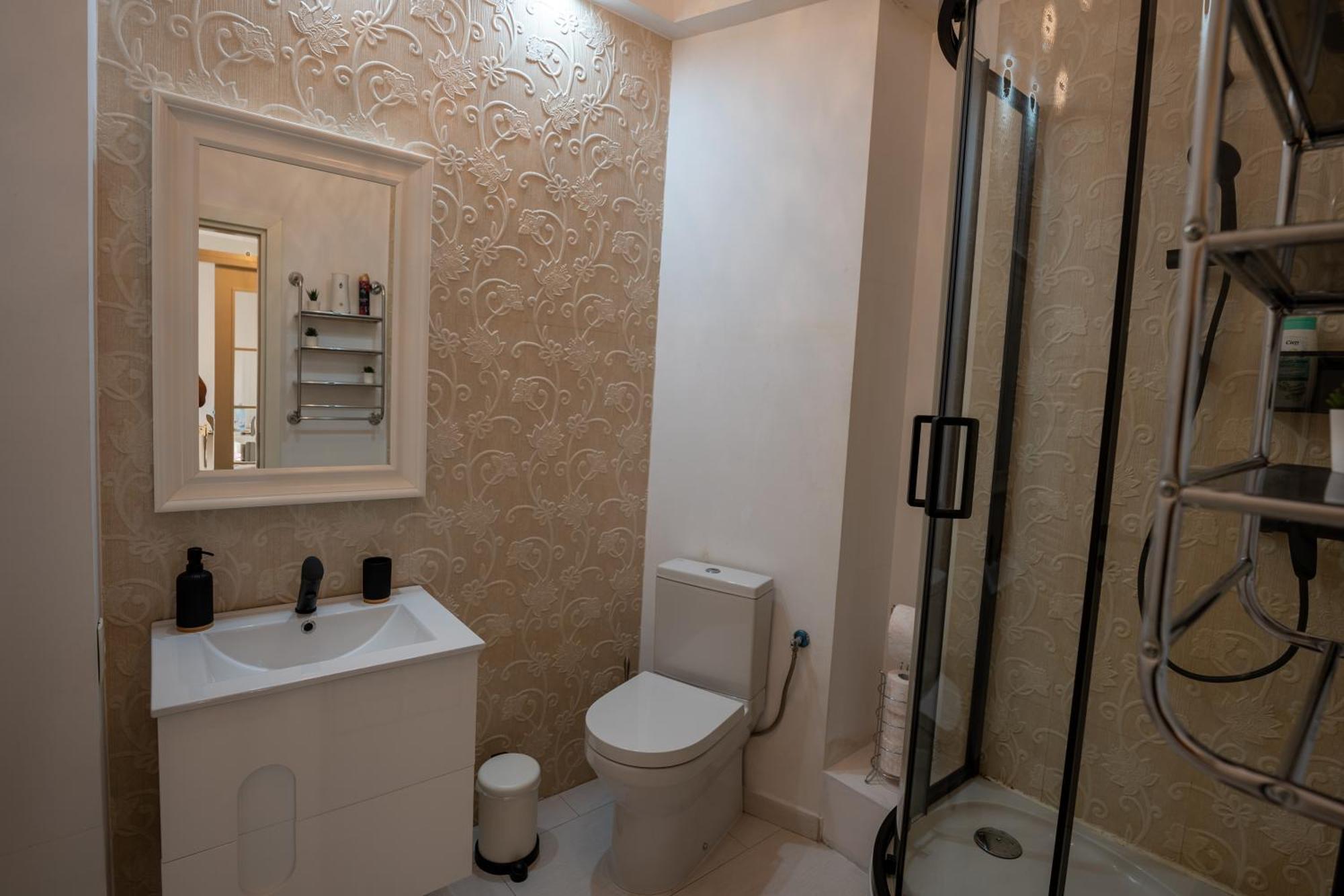 Cozy Two Room Apartment - Heart Of The City - Victoriei 2, Old Town Βουκουρέστι Εξωτερικό φωτογραφία